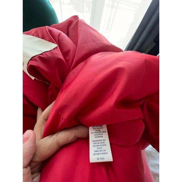 NWOT A&F men’s puffer Jacket Red XL - Picture 9 of 9